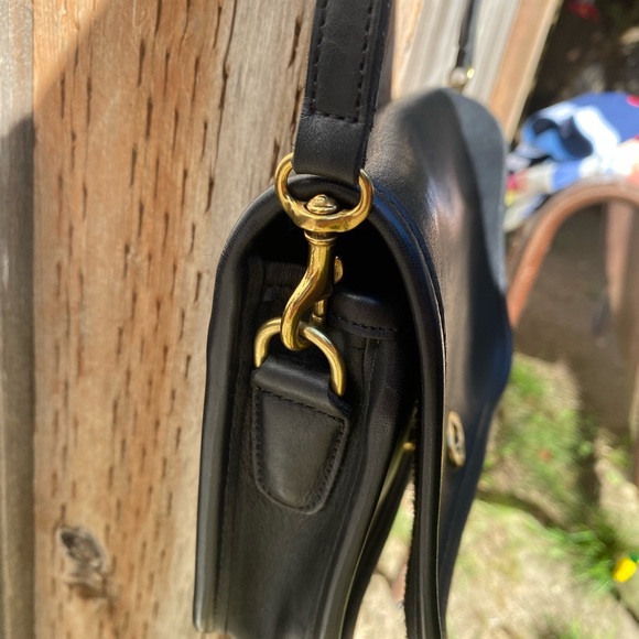 Vintage Coach 9755 Black Pocket Purse Turn lock leather bag made in 1998 - Picture 8 of 11